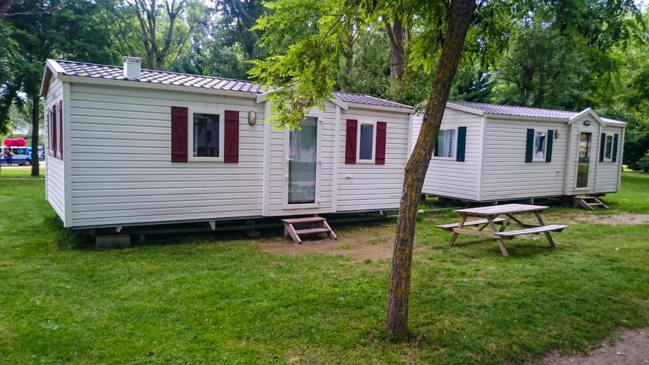 Camping Larribal مييو المظهر الخارجي الصورة