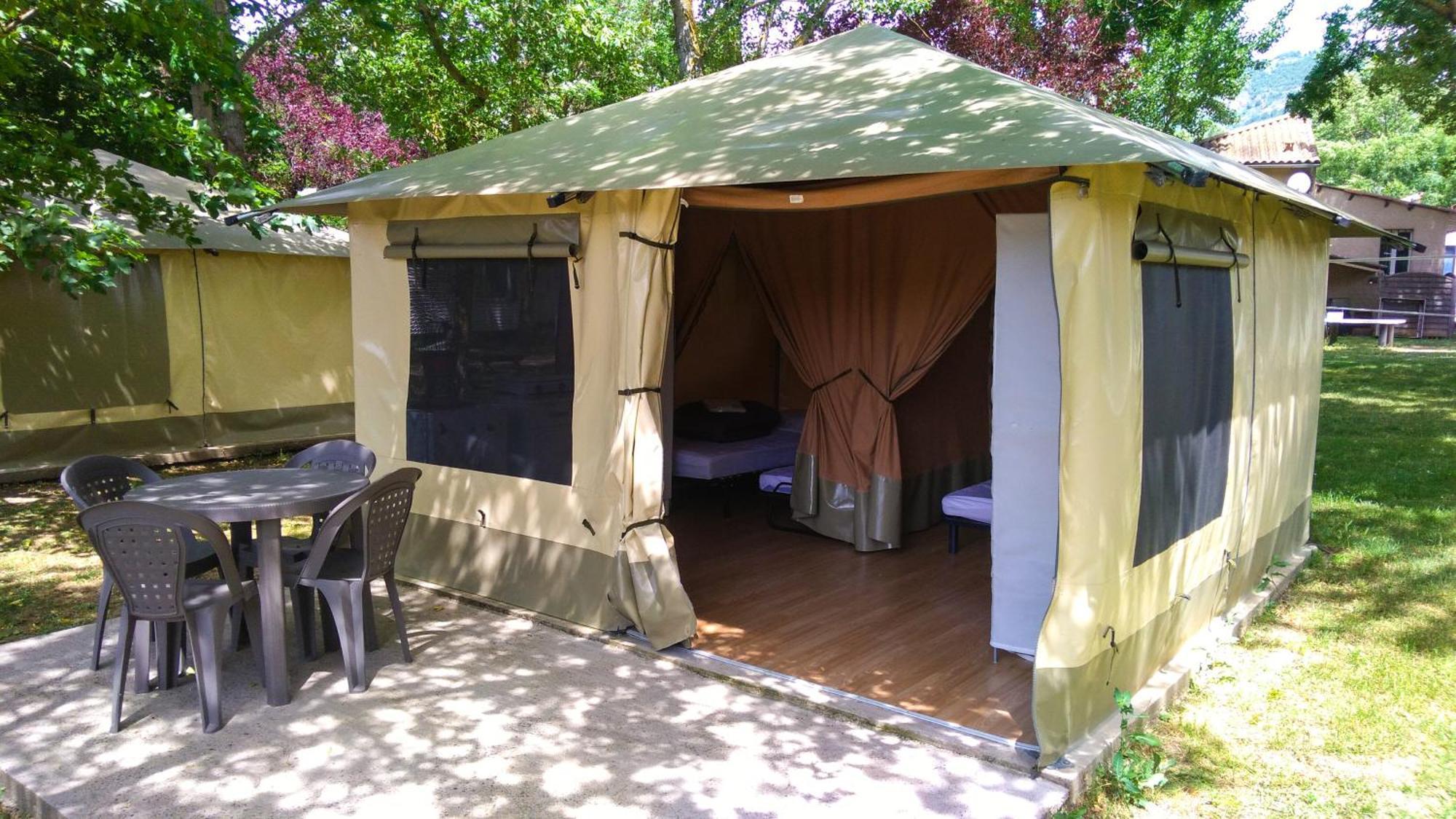 Camping Larribal مييو المظهر الخارجي الصورة